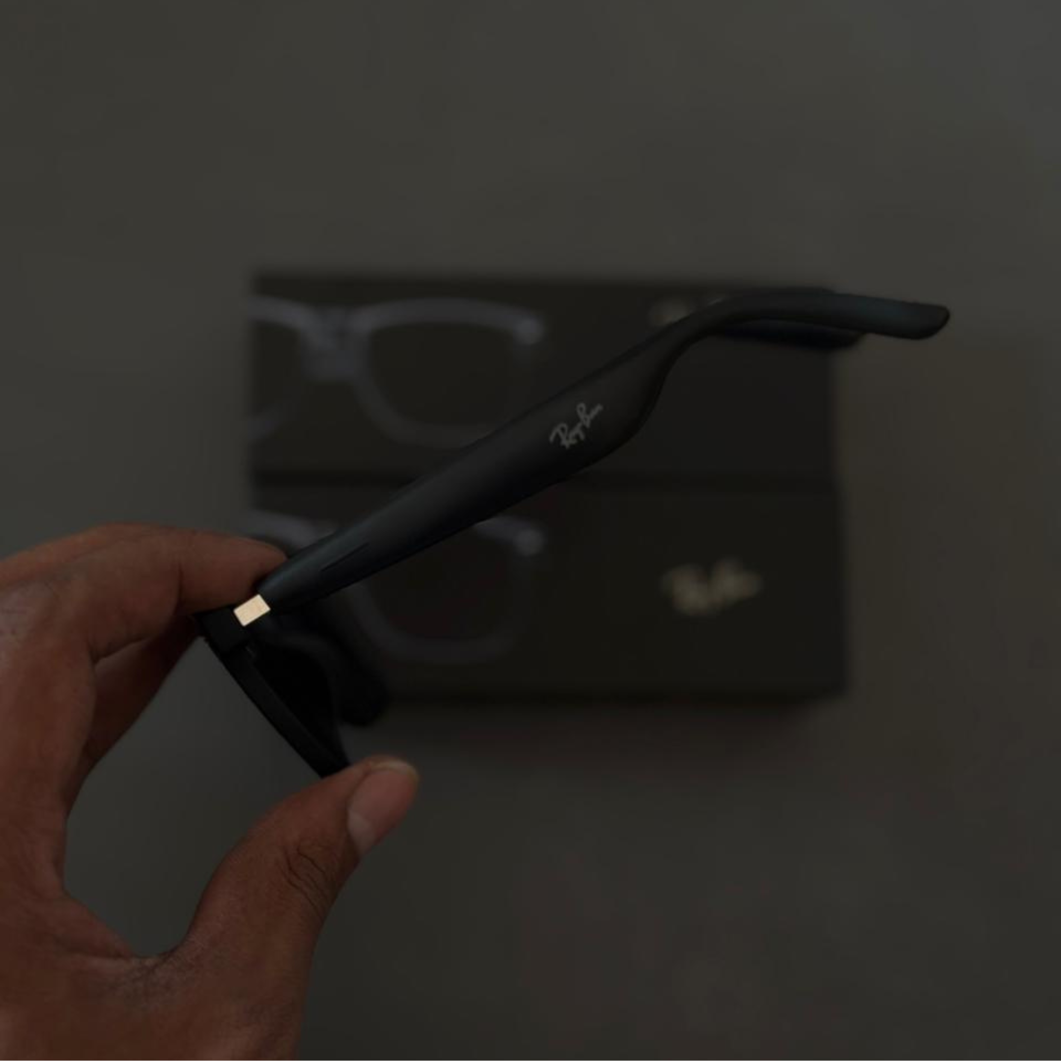 Bluetooth Smart Sunglasses with Calling & Music | Wireless Audio Glasses with UV Protection – Pwolimarket