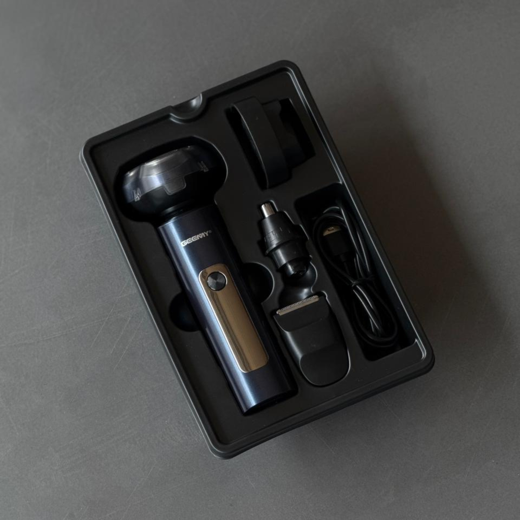 3-in-1 Rechargeable Electric Shaver for Men | Beard Trimmer, Nose Trimmer & Grooming Kit – Pwolimarket