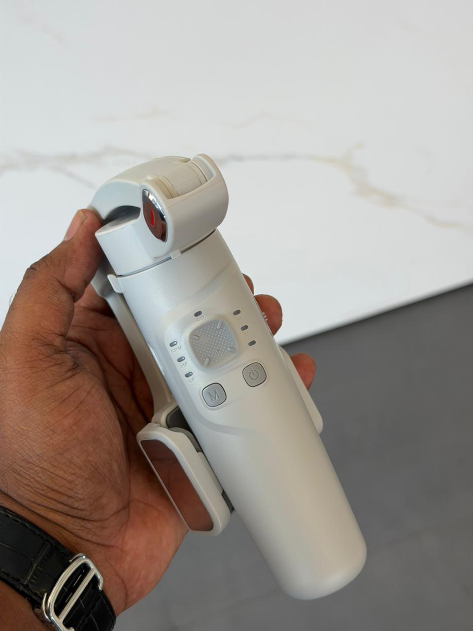 M1 3-Axis Smartphone Stabilizer | Pwolimarekt