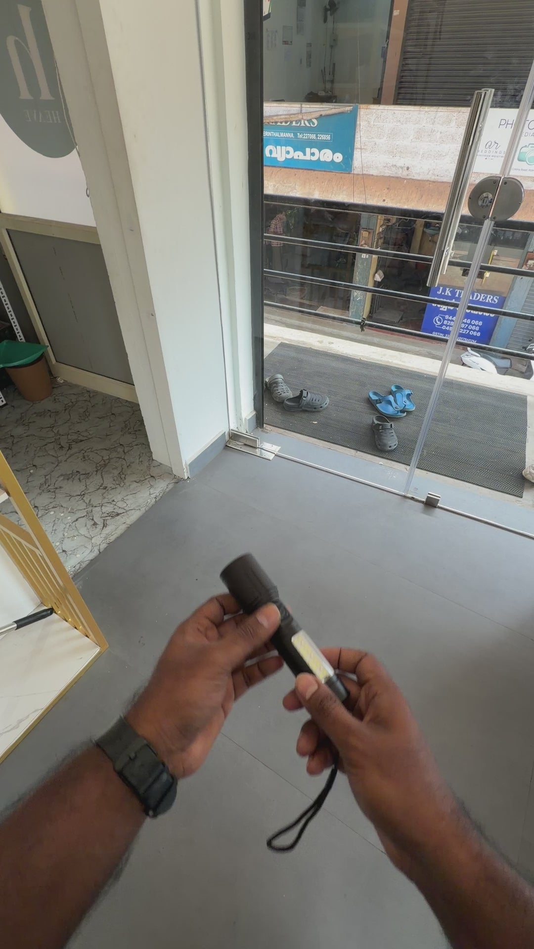 MZ M032 LED Torch Light – Compact & Powerful | Pwolimarket